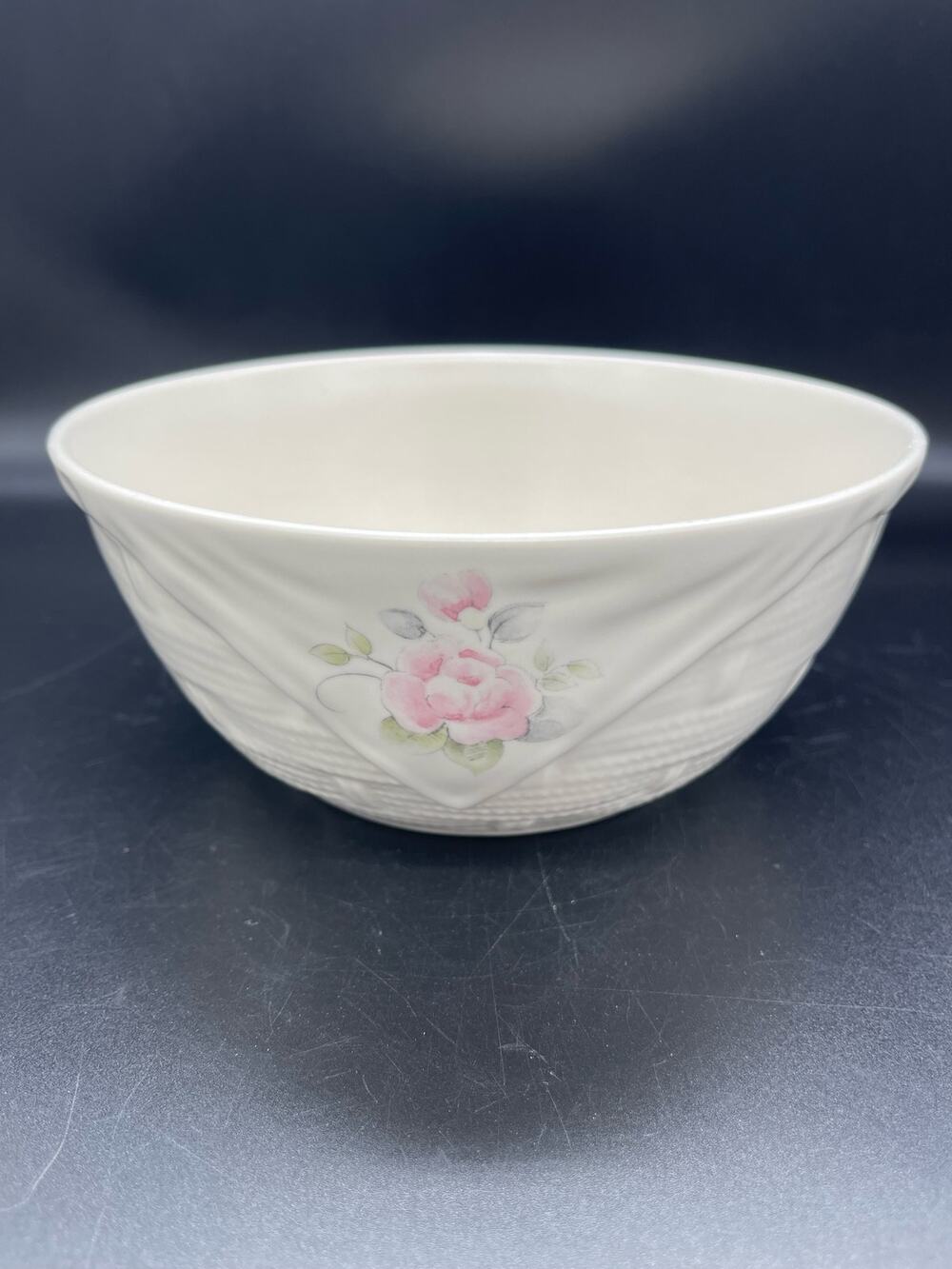 Pfaltzgraff Tea Rose Basket Weave Design Serving Bowl 7.5"